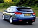 Hyundai i40 Station Wagon CRDi 2011 года (UK)